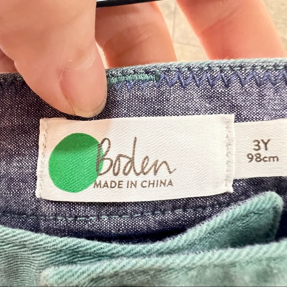 Mini Boden Boys Shorts With CACTUS 3Y NWOT - Picture 2 of 3